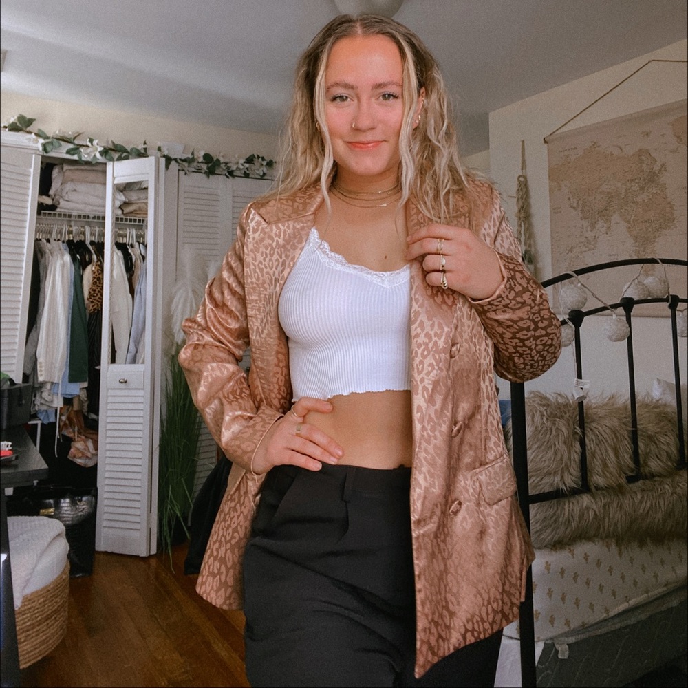 Satin Monochrome Cheetah Print Blazer - Picture 3 of 8